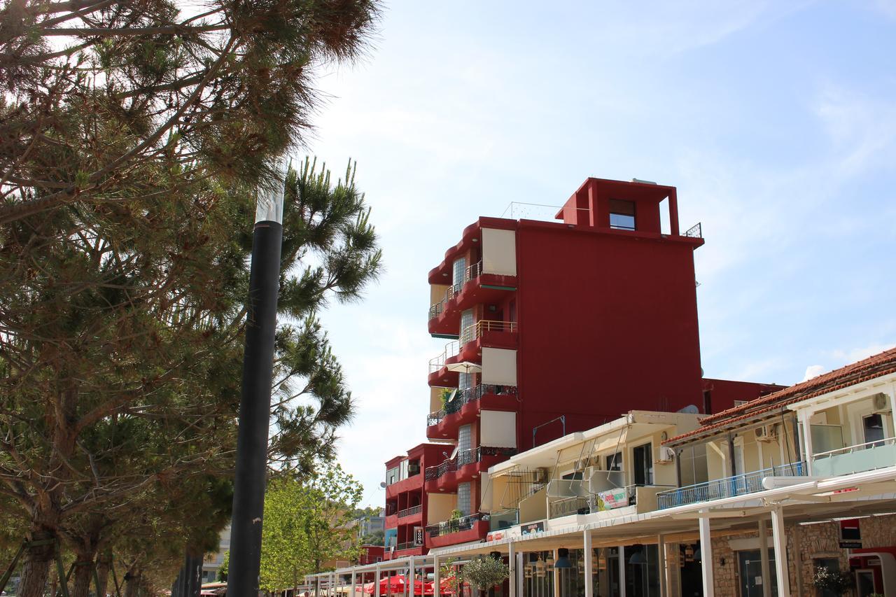 Hotel Veizi Himare Exterior foto